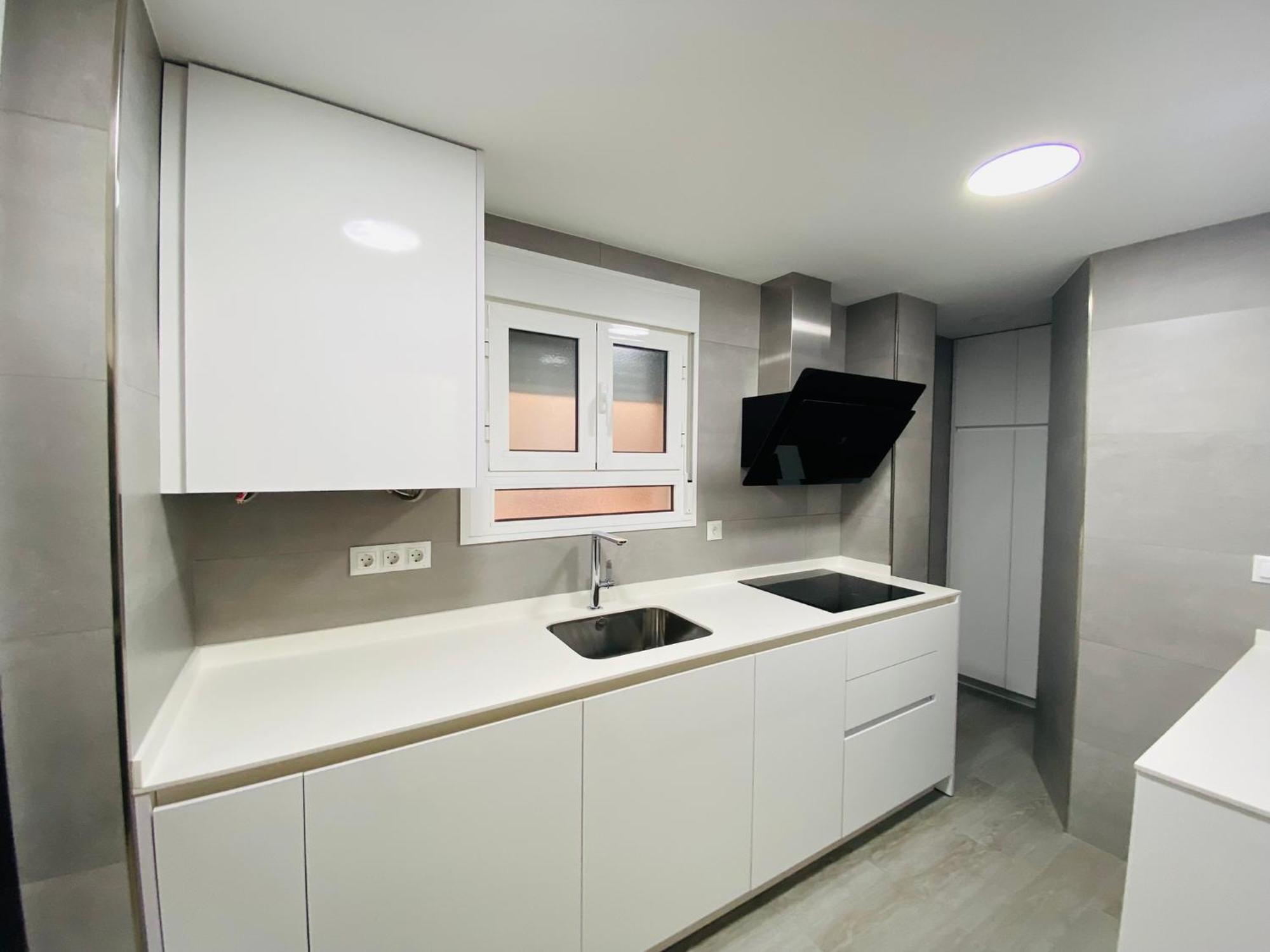 Apartamento En Malaga Junto A Estacion De Metro By Mo Esterno foto